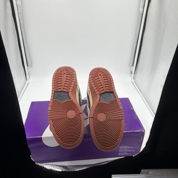 Size 6.5 - Nike Dunk SB Low Hennessy main image 4
